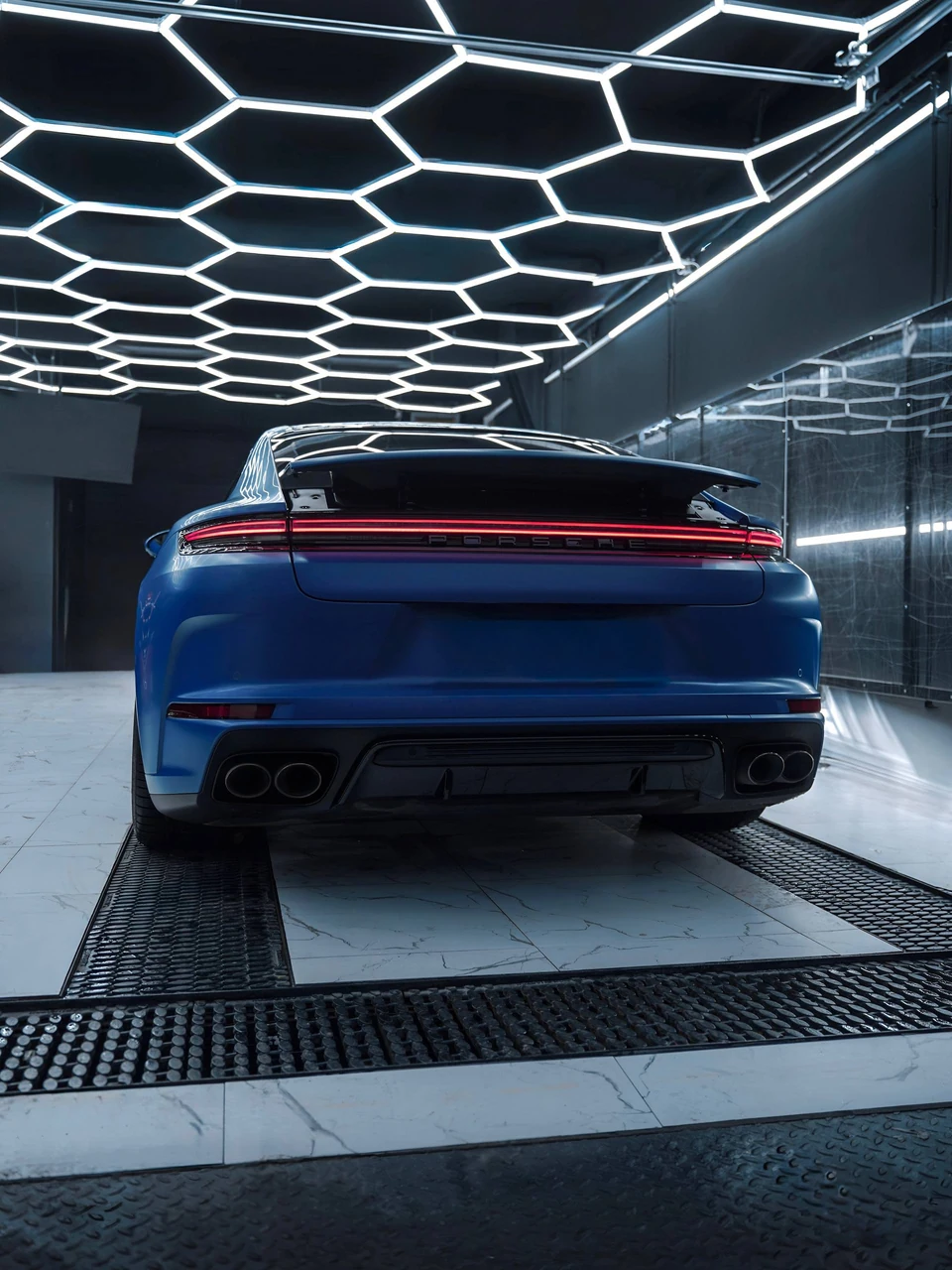 Porsche Panamera: PPF Matte в студии ASG